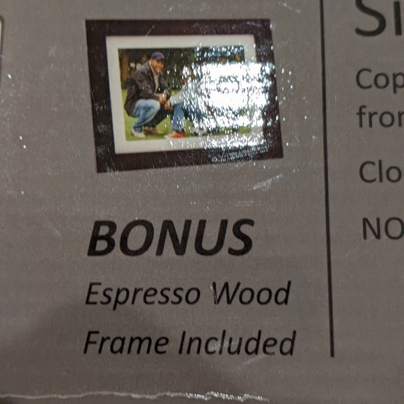 7" LCD Digital photo frame - Picture 3 of 4